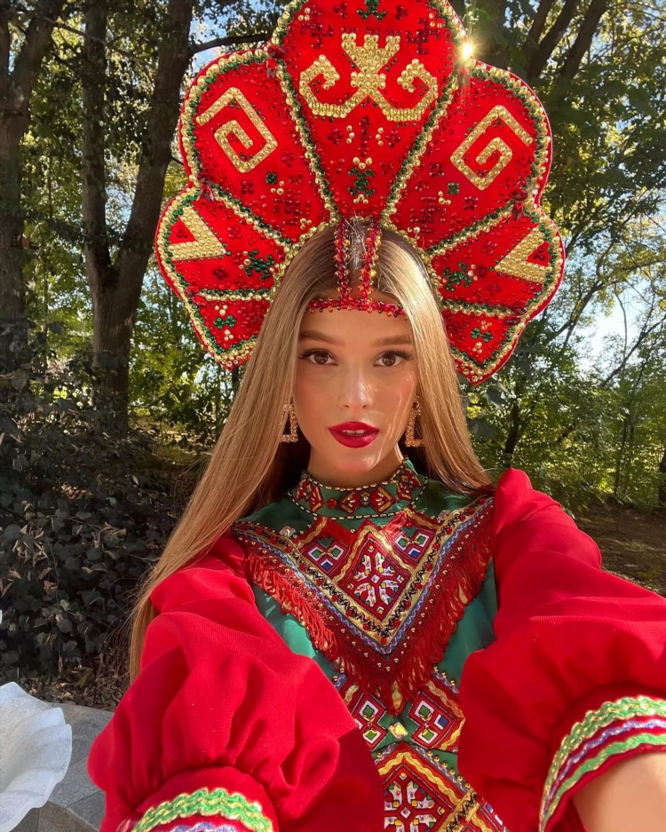 Тест самая красивая девушка россии