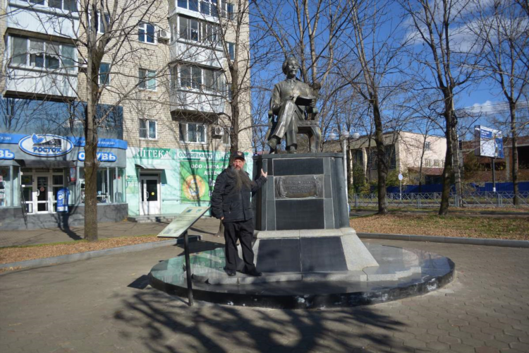 Знакомства в биробиджане бесплатно без регистрации
