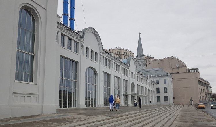 Знакомства в москве бесплатно без регистрации